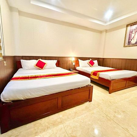 Thanh Dat Hotel Bac Lieu Esterno foto