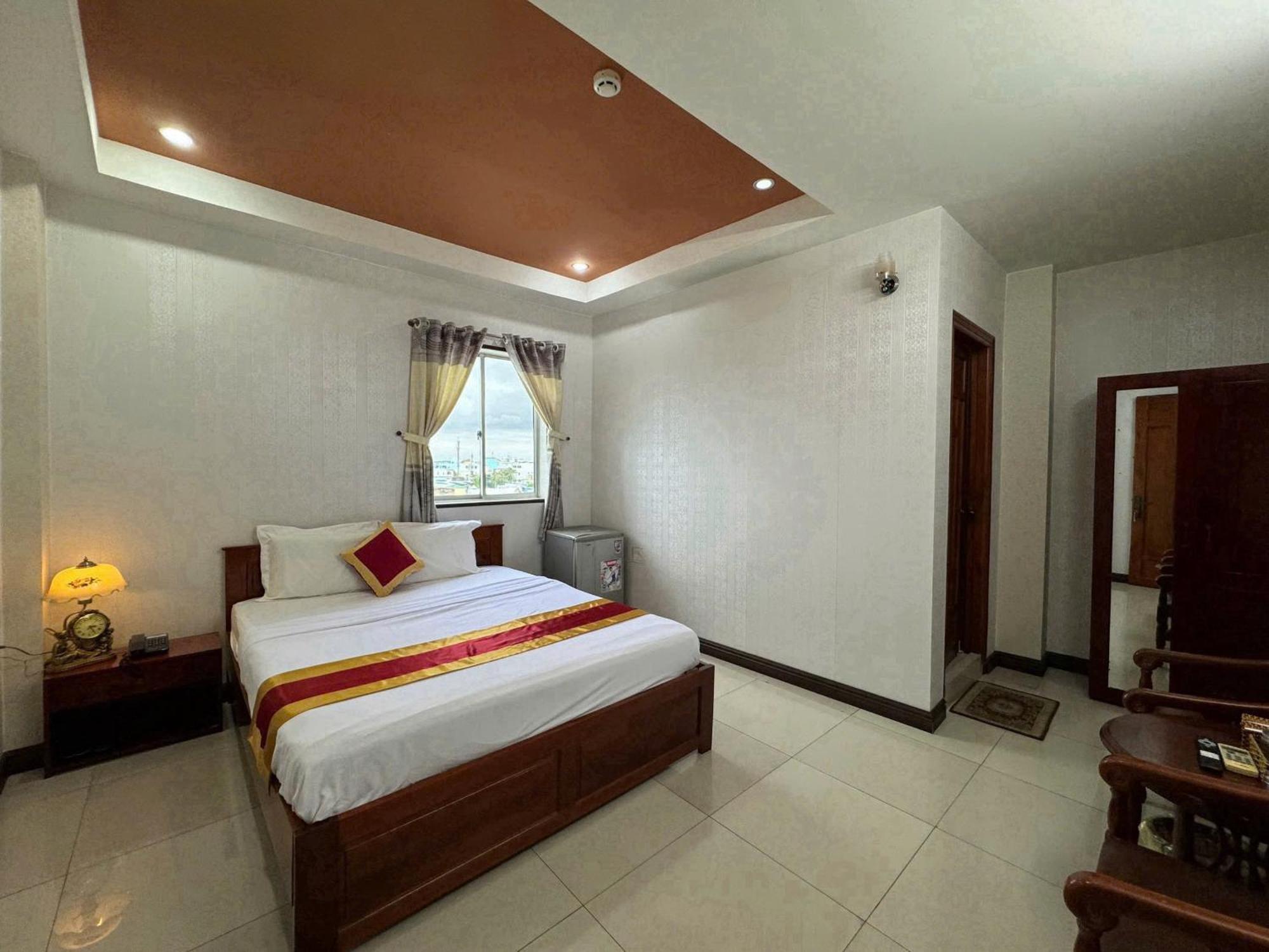 Thanh Dat Hotel Bac Lieu Esterno foto