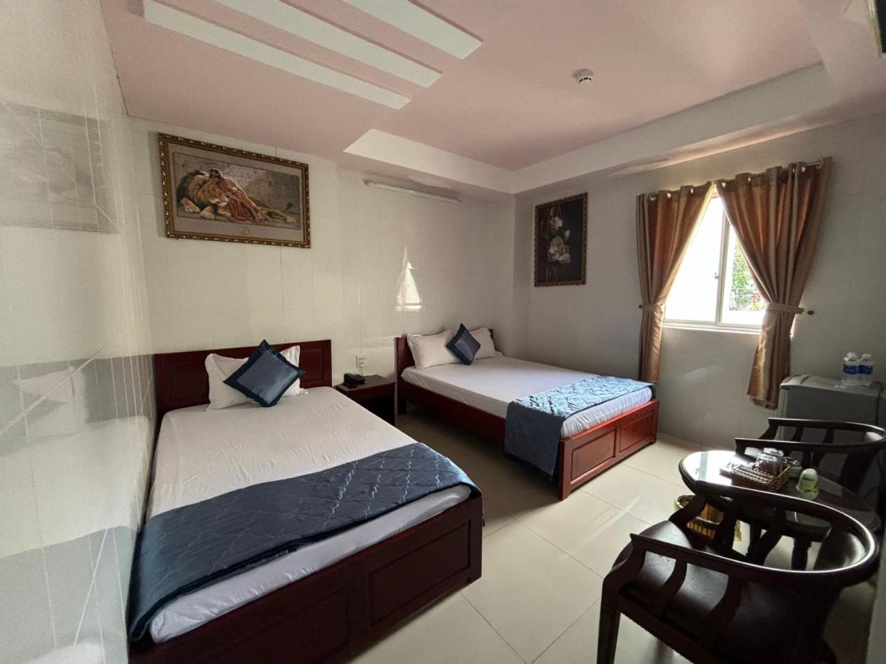 Thanh Dat Hotel Bac Lieu Esterno foto