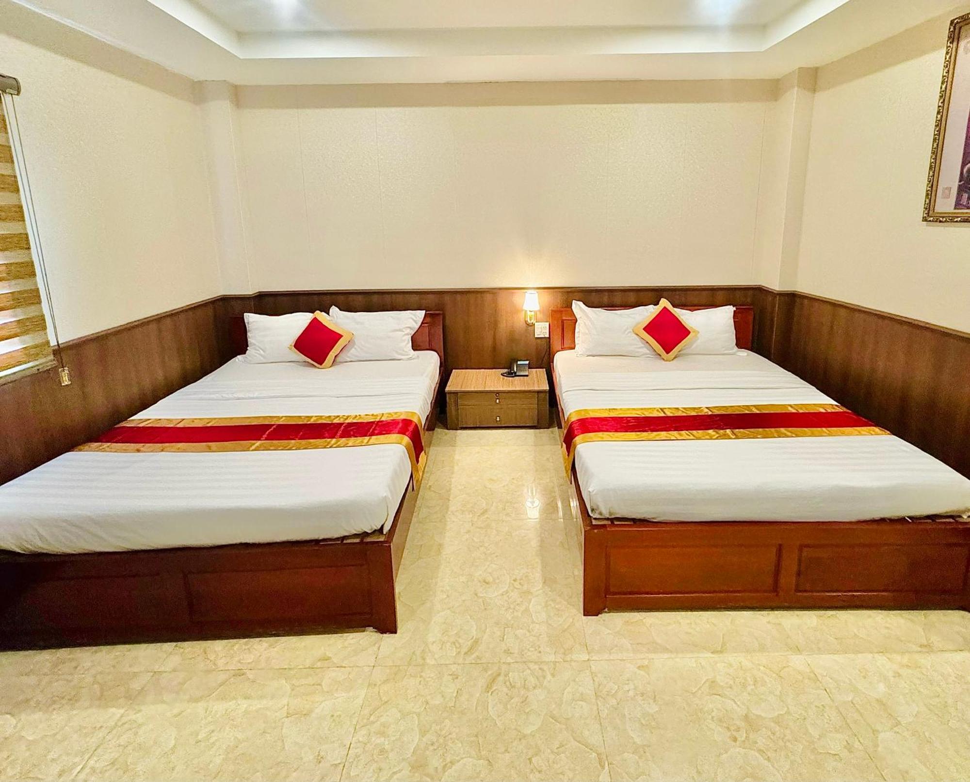 Thanh Dat Hotel Bac Lieu Esterno foto