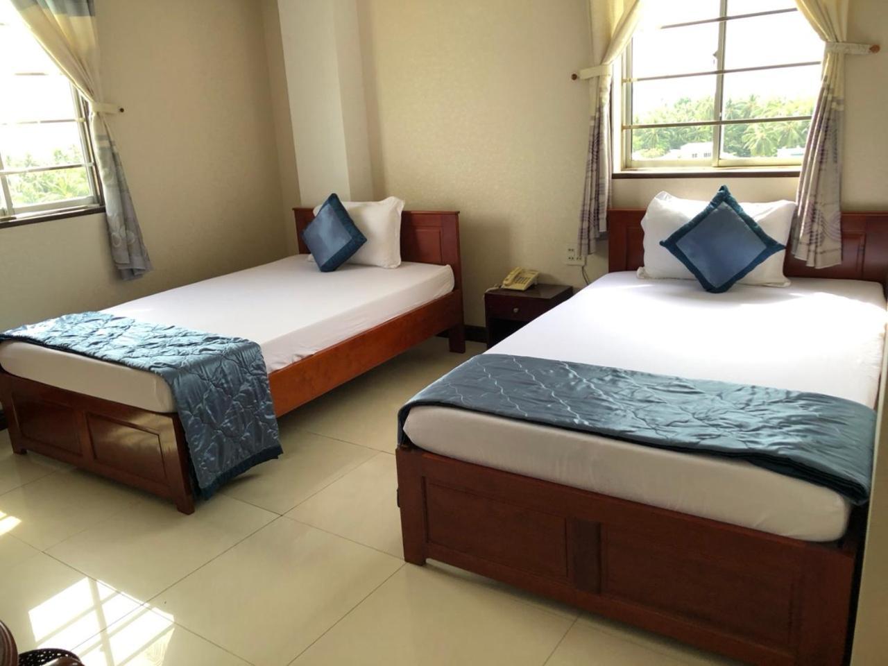 Thanh Dat Hotel Bac Lieu Esterno foto