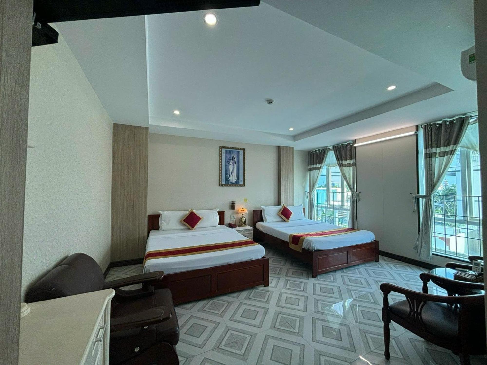 Thanh Dat Hotel Bac Lieu Esterno foto